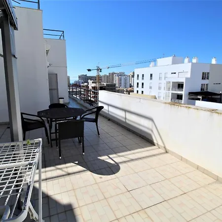 アパート T3 Praia Da Rocha/ River View Penthouse ポルティマン